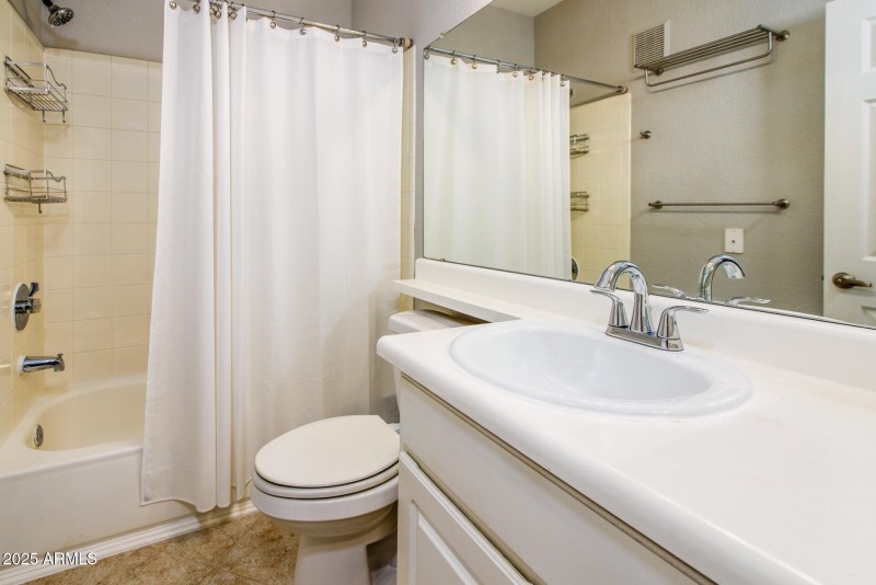 4465 E Paradise Village Pkwy S #1179-631