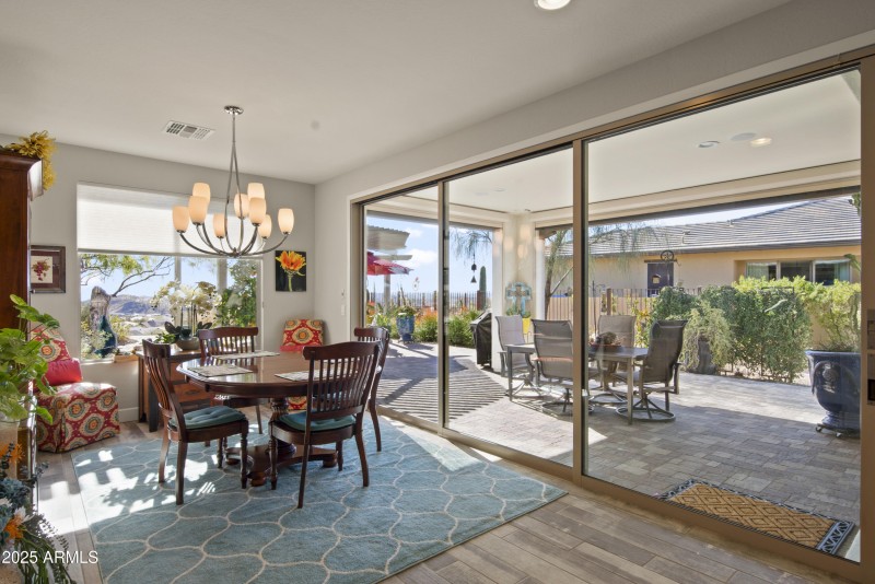 4413 Noble Dr 00026