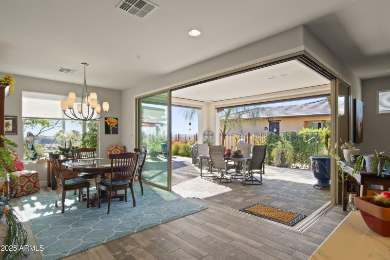 4413 Noble Dr 00028