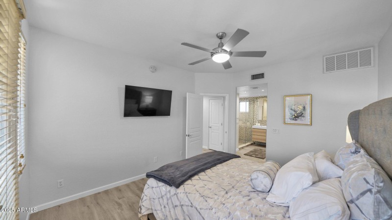 21-web-or-mls-DSC06960