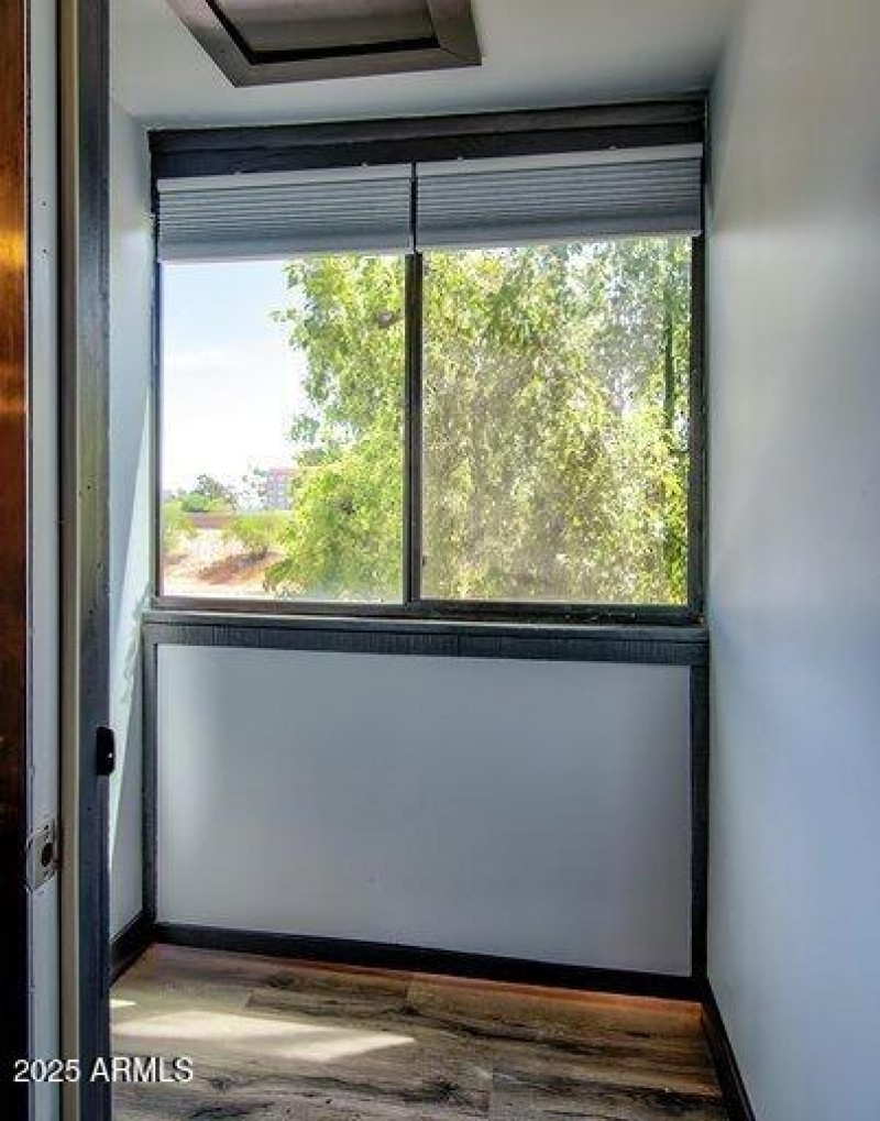 Enclosed Balcony/Extra Storage