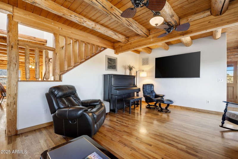 11-Living Room (3)
