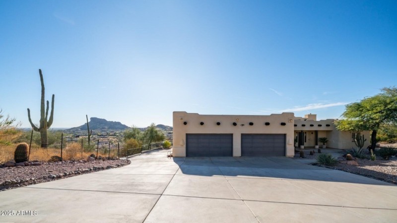 4 Car Garage