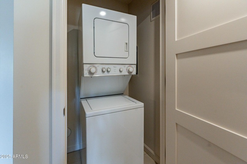 Washer / Dryer