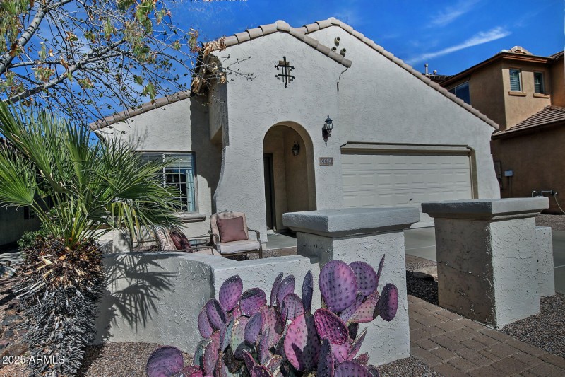 6614 W Victory Way Florence AZ-large-002