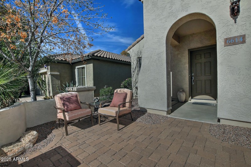 6614 W Victory Way Florence AZ-large-003