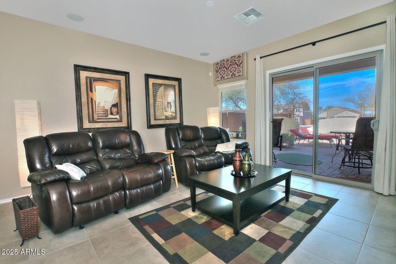 6614 W Victory Way Florence AZ-large-020