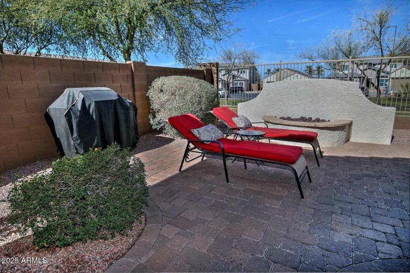 6614 W Victory Way Florence AZ-large-023