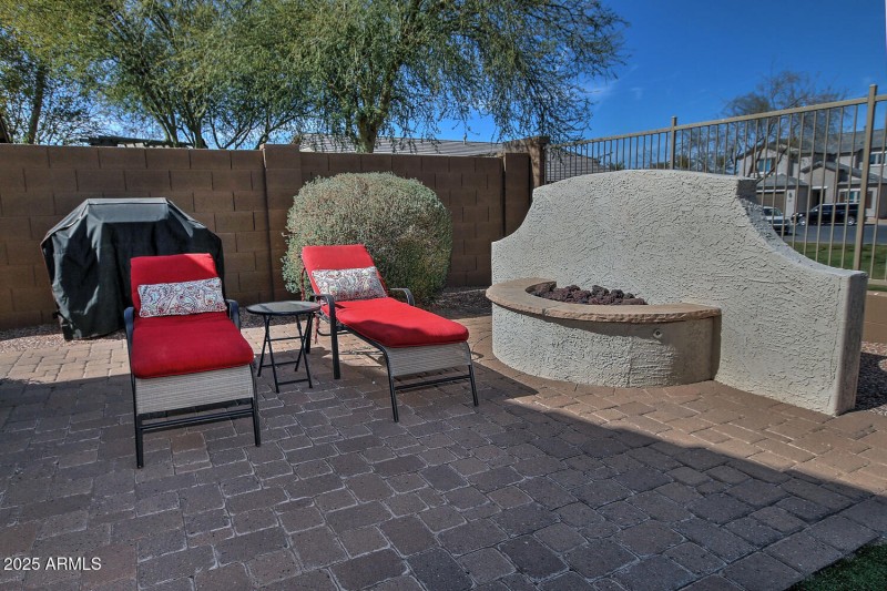 6614 W Victory Way Florence AZ-large-041