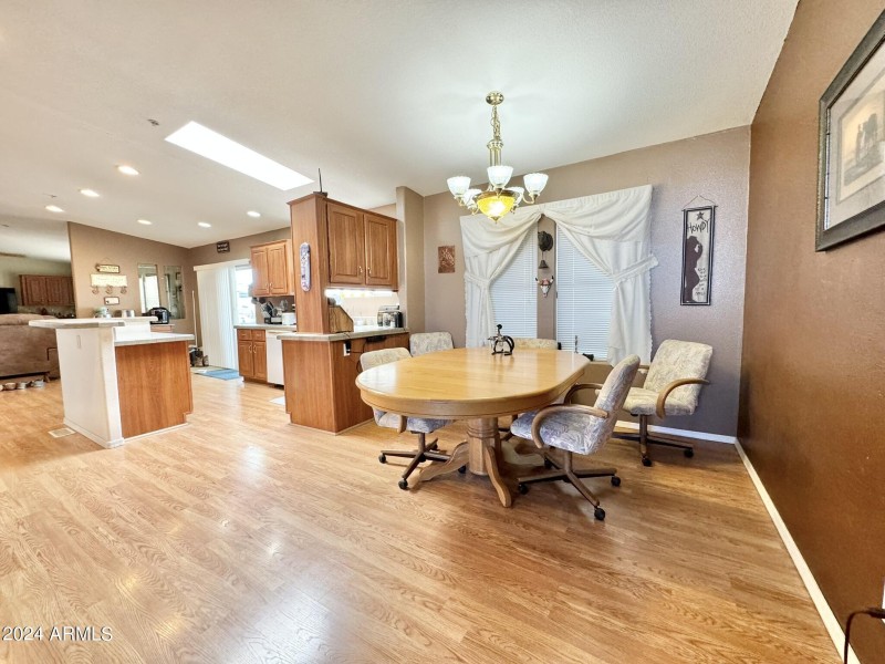 Kitchen/Dining