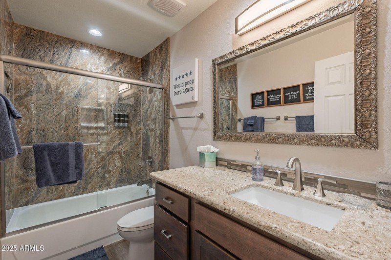 2nd Bathroom