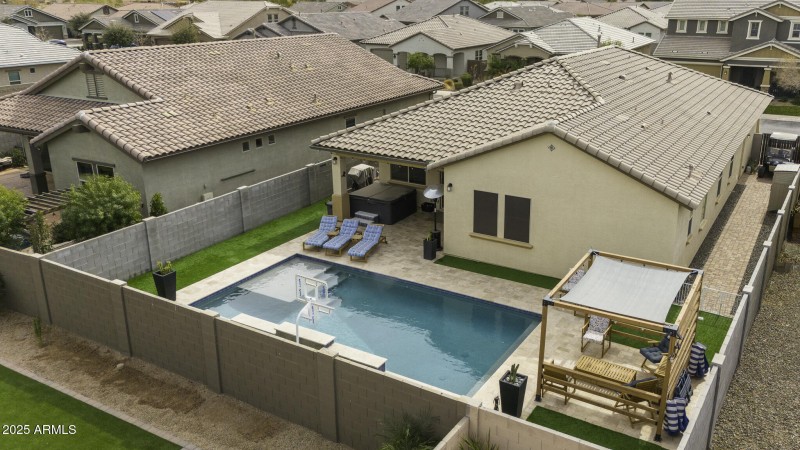 41262WAlmiraDr-11
