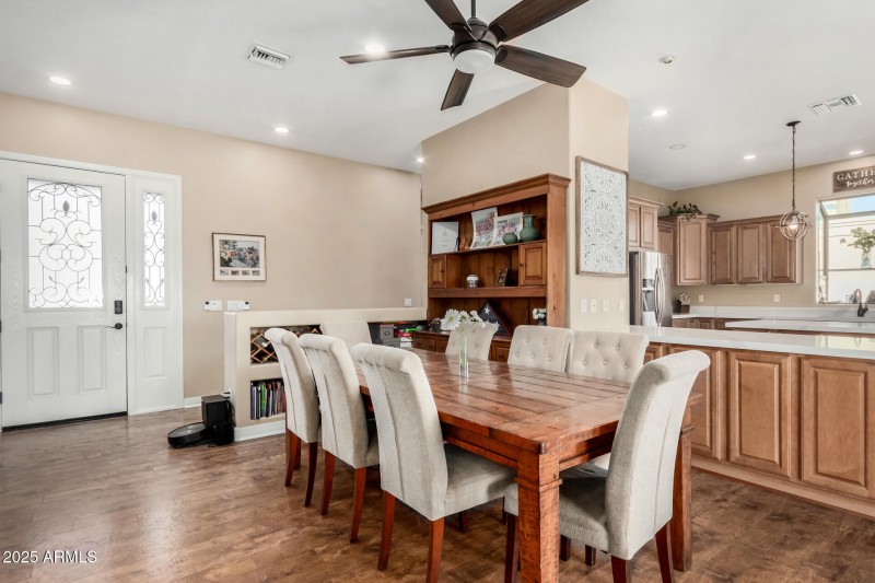 Dining/Kitchen