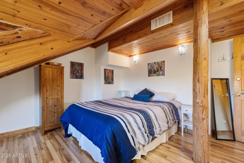 32-Bedroom 4