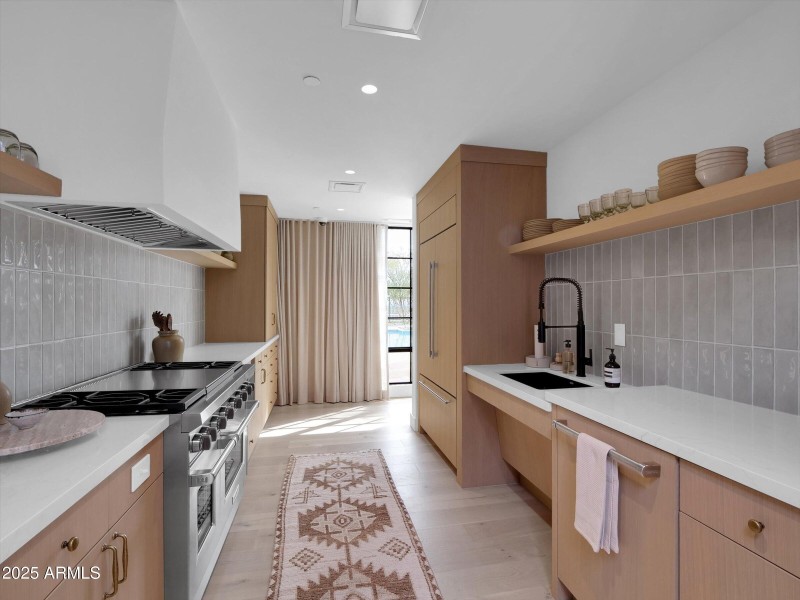 Clubhouse Kitchen