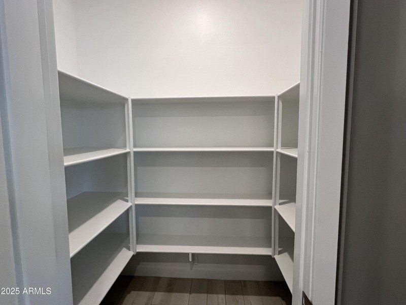 CP45 Lot 99 - Pantry