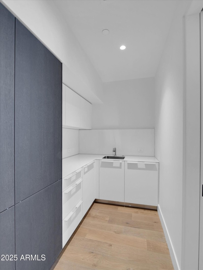 Back Kitchen