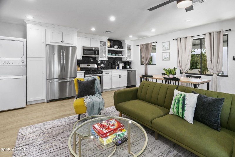 3139N40th059