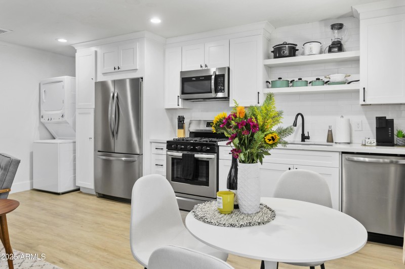 3139N40th102