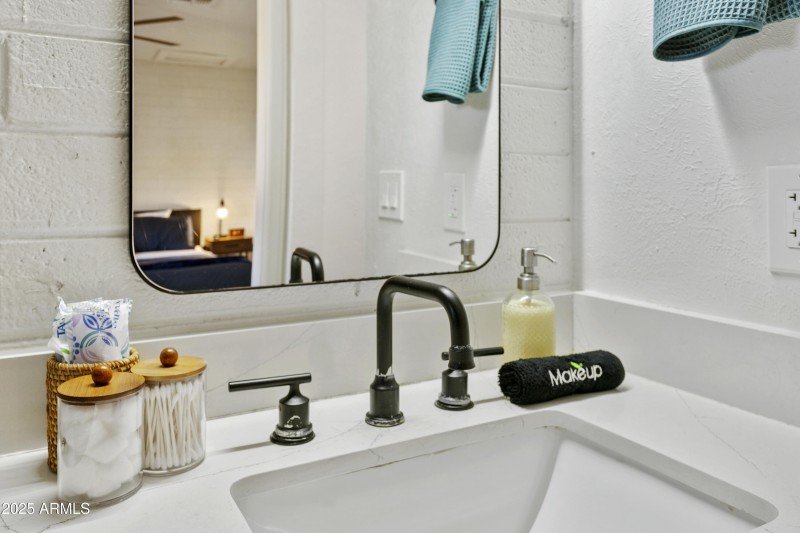 3139N40th111