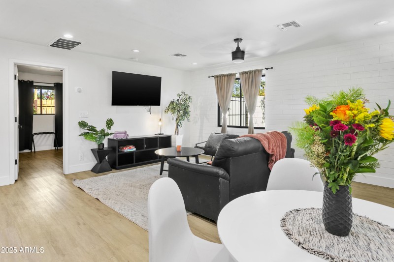 3139N40th123