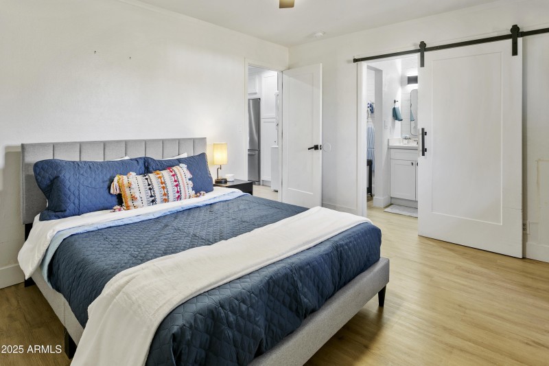 3139N40th128