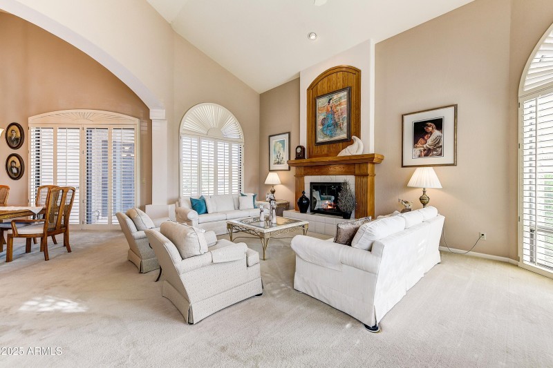 007_Living Room Seating