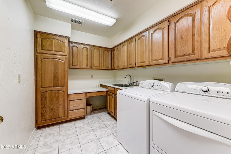 013_Laundry Room