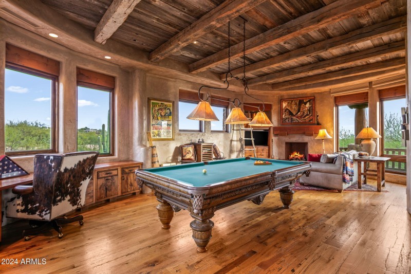 Cowboy Room