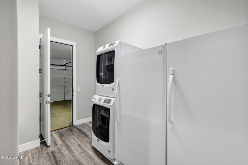 Mud Room / Downstairs laundry