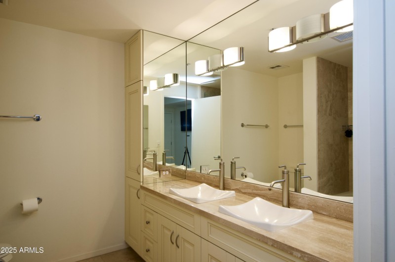 master bath 1