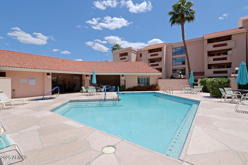 pool 2