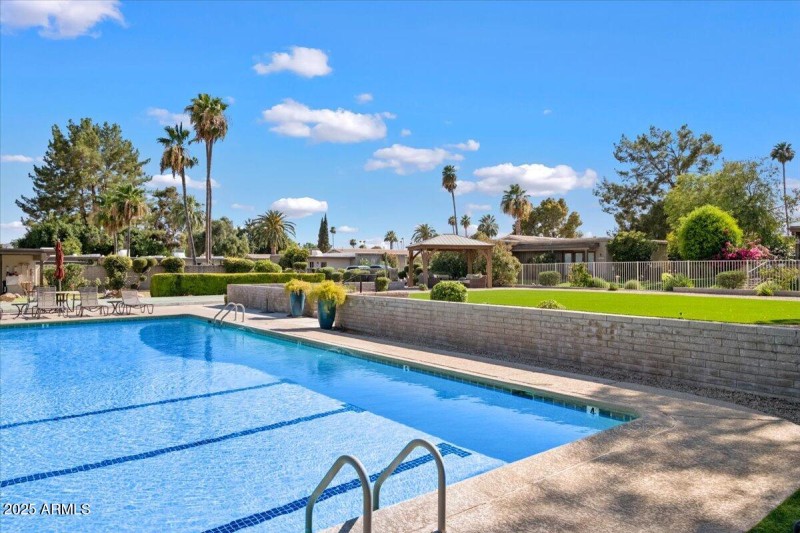 19-Community Pool