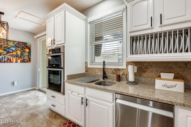 Gourmet Kitchen