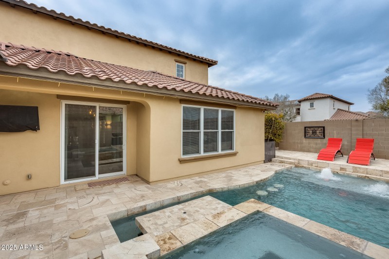 Heated Pool and Spa w/ Table Top