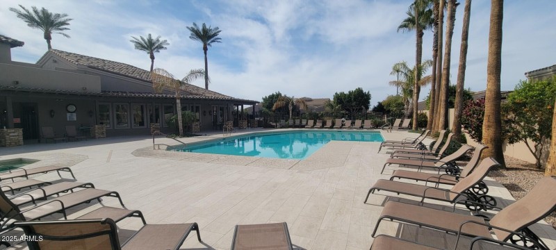 McKellips Pool
