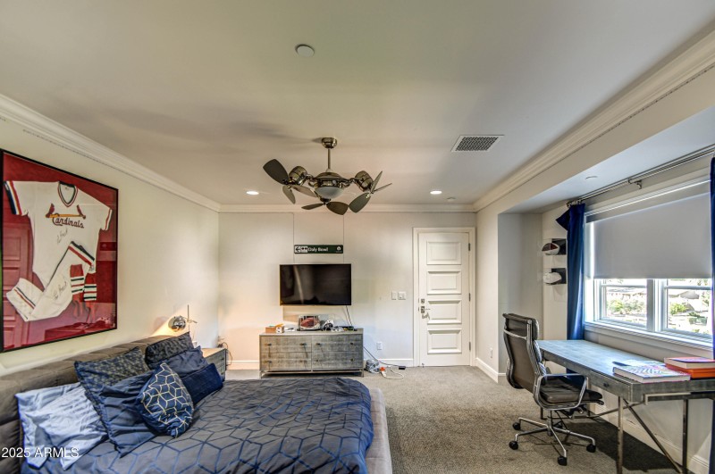 Bedroom 5-pic 3