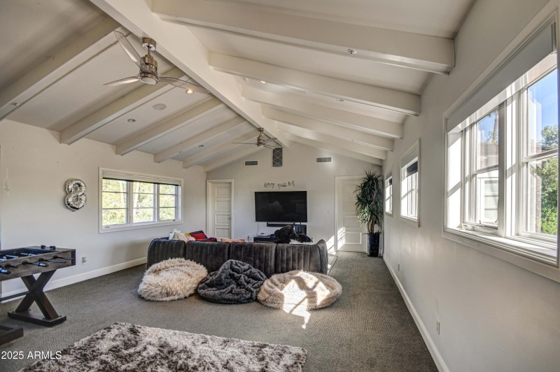 Loft 5 (2)