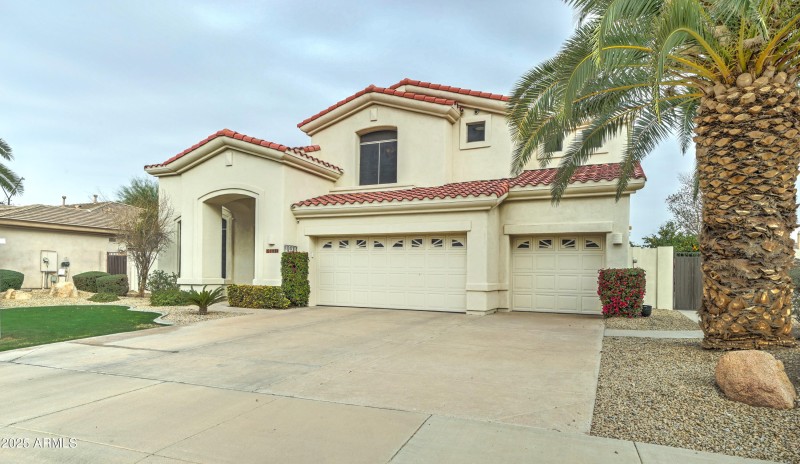 14674 W Windsor ave-9