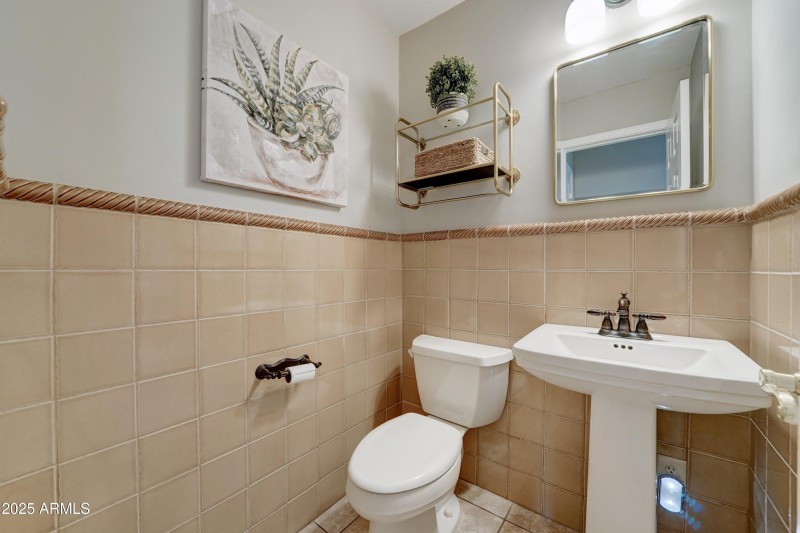 14674 W Windsor ave-29
