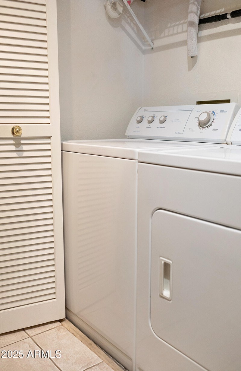 washer & dryer side by side