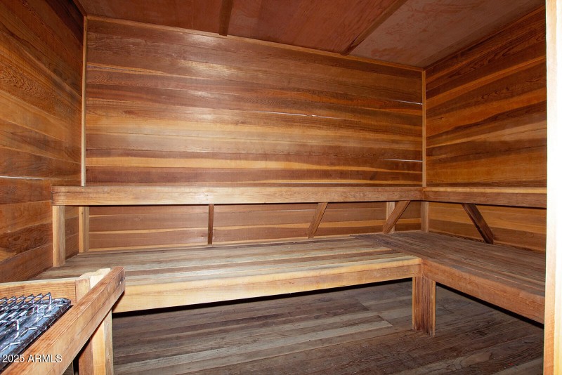 Dry Sauna in clubhouse