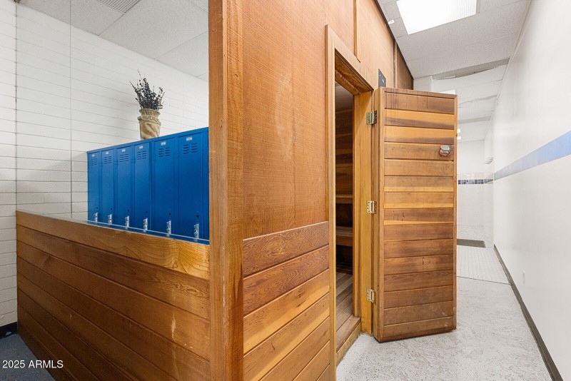 Dry Sauna