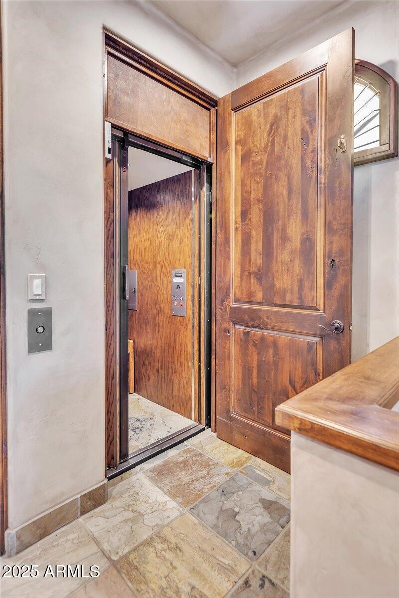 Fast Elevator