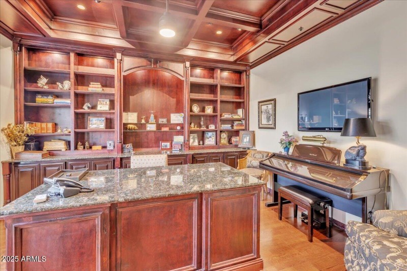 Office with quality craftsmanship