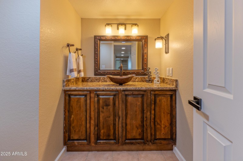 Powder room