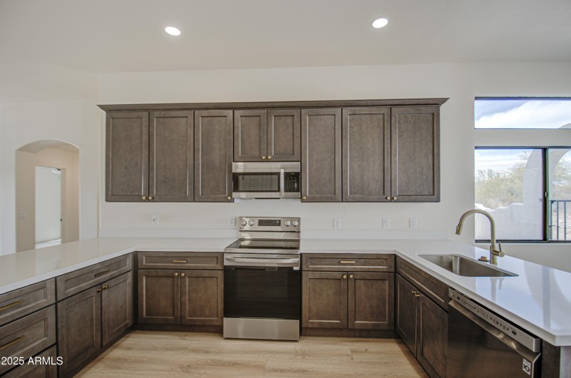 Kitchen 4