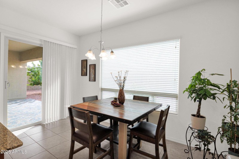 KITCHEN NOOK