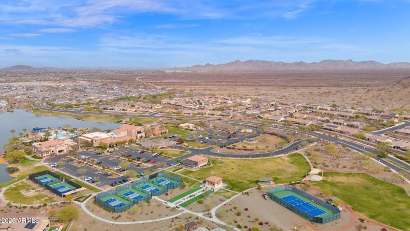 COMMUNITY AMENITIES