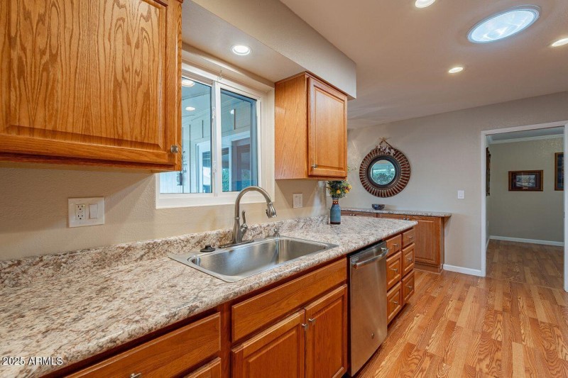 KITCHEN 1